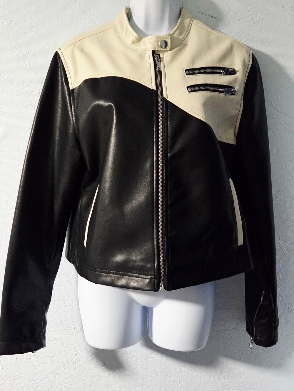 Stoosh Black & Cream Faux Leather Moto Biker Jacket - Large